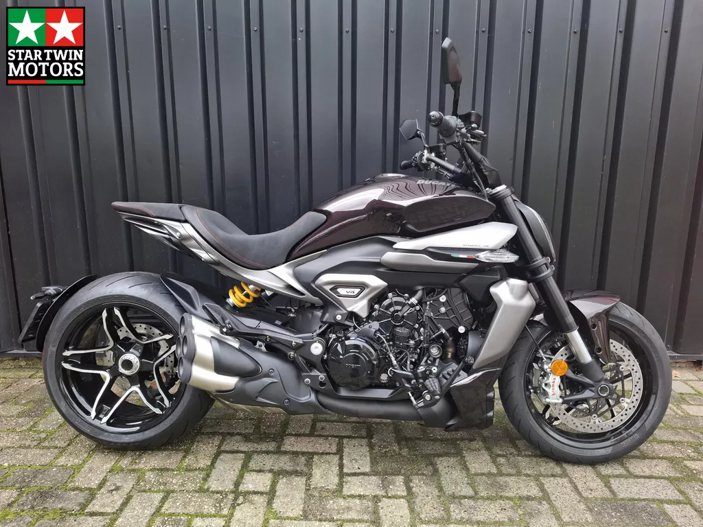 Ducati XDiavel V4
