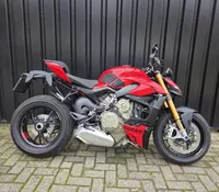 Ducati Streetfighter V4s MY 2024 Foto