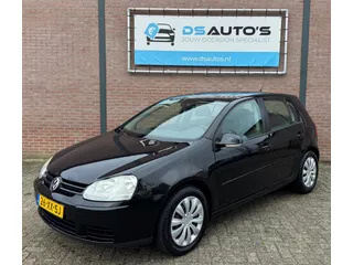 Volkswagen Golf 2.0 FSI Comfortline