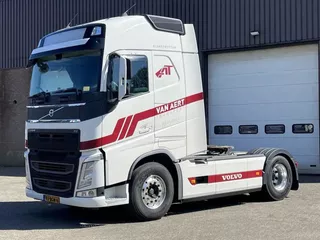 Volvo FH 460 / Zijskirts / PTO / Alcoa / New tyres rear axle / NL Truck