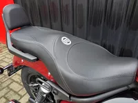 Royal Enfield Super Meteor 650 Tourer Foto