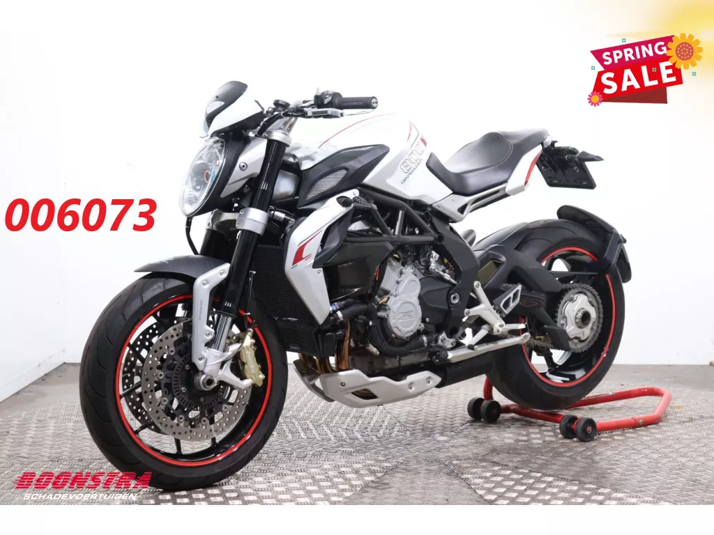 MV Agusta Brutale Dragster 800 ABS Lap Timer Quickshift 19.101 km!