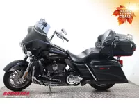 Harley-Davidson 110 FLHTCUSE CVO Ultra Classic 110 FLHTCUSE8 CVO Ultra Classi 110 Years Ed. Radio Cruise LED ABS Foto