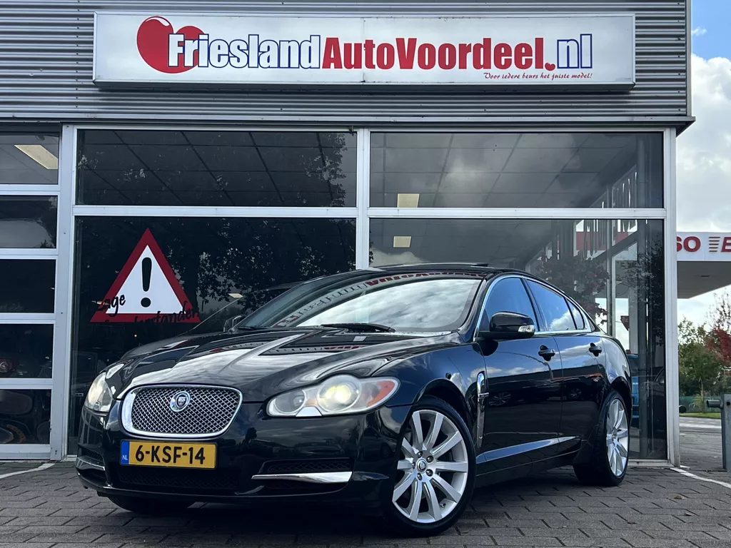Jaguar XF 4.2 V8 Premium Luxury 297 PK / Xenon / Dodehoek detect. / Camera / 2008