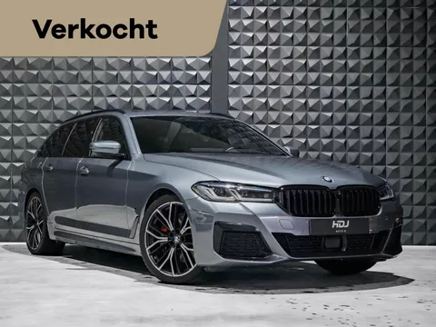 BMW 5-serie Touring 530i M Sport | Pano | H&amp;K | Topv. | Laser | Servo | HUD | Trekhaak | Comf. Stln.|