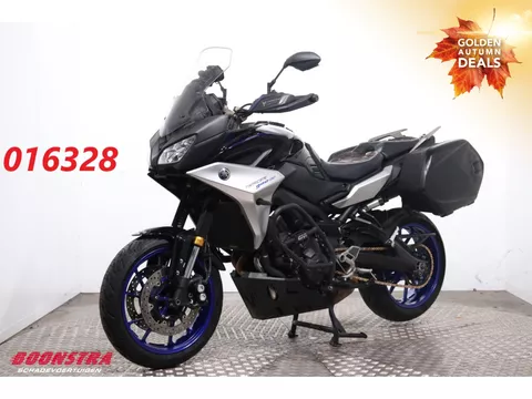 Yamaha TRACER 900 GT ABS Cruise Heizgriffe 28.580 km!