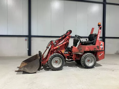 Weidemann 1240 minishovel/shovel