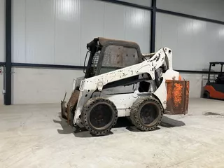 Bobcat S590 schranklader