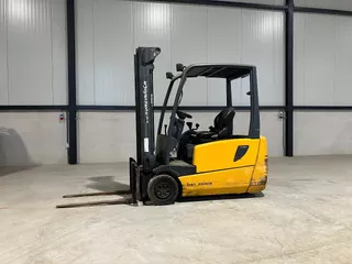 te koop jungheinrich EFG 216 elektrische heftruck