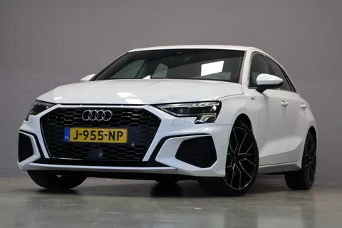 Audi A3 Sportback 30 TFSI S Line edition |VERKOCHT