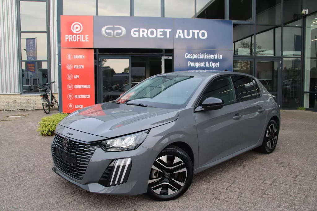 Peugeot 208 1.2 PureTech 100pk Allure Airco Navi Camera Carplay 13.555km Nieuwstaat!