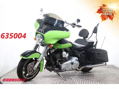Harley-Davidson Street Glide FLHX LED RC Exhaust