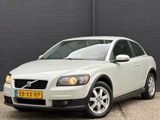 Volvo C30 1.6 Momentum | AIRCO | MULTI STUUR | ELEK PAKKET | NWE APK