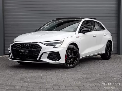 Audi A3 Sportback 45 TFSI e S-Line Pano RS Massage Head-up B&amp;O Sfeer E-Stoelen