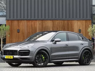 Porsche Cayenne Coup&eacute; 3.0 E-hybrid 462PK / Carbon / SportDesign / Nachtzicht / 360&deg;