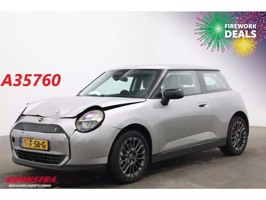 MINI Electric Cooper SE 54.2 kWh 218 PK LED Navi Cruise Camera