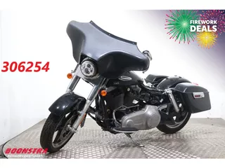Harley-Davidson FLD Switchback LED 4.794 Miles!