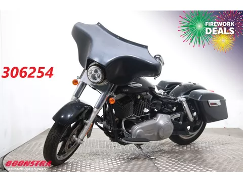 Harley-Davidson FLD Switchback LED 4.794 Miles!