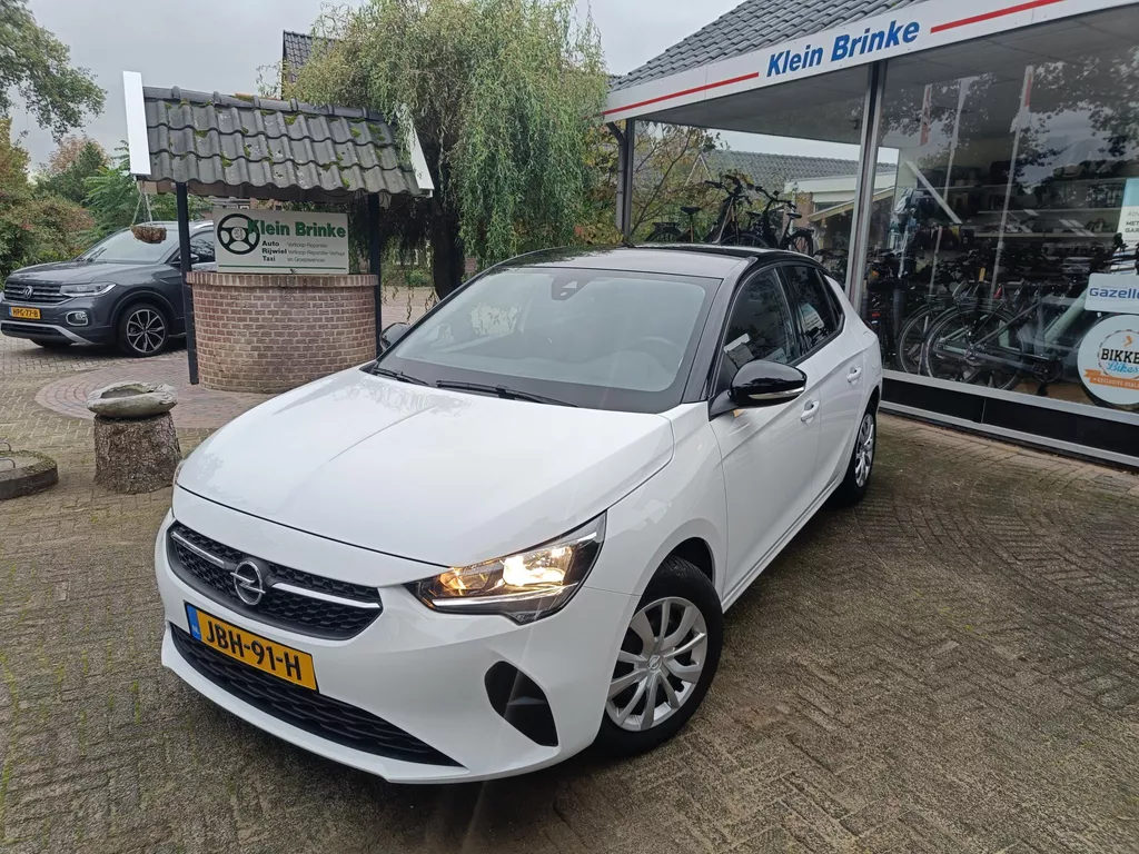 Opel Corsa 1.2 Edition Style Pakket//Navigatie//Camera//4-seizoenenbanden