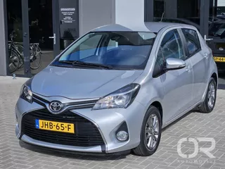 Toyota Yaris 1.3 VVT-i Edition-S Camera Stoelvw LM15
