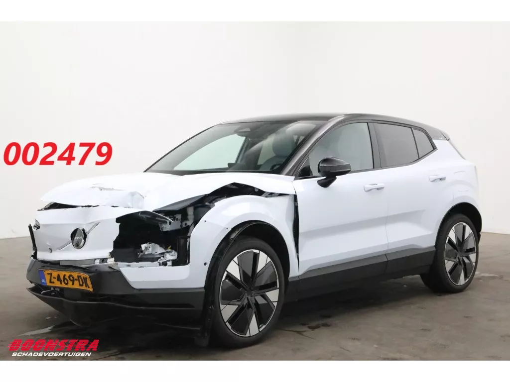 Volvo EX30 Twin Motor Perf. Ultra 69 kWh Pano ACC 360&deg; LRHZ 8.423 km!