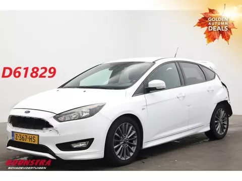 Ford Focus 1.0 ST-Line Navi Airco Cruise PDC 112.831 km!