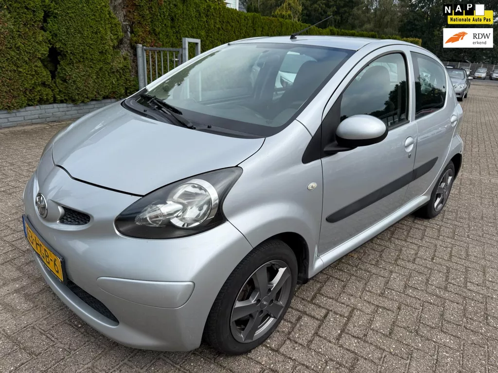Toyota Aygo 1.0-12V 5-DRS AIRCO LMV TREKHAAK APK 9-2026