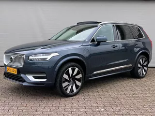 Volvo XC90 T8 AWD 456 PK | Plus Bright | Luchtvering | 7 persoons | Panoramadak |