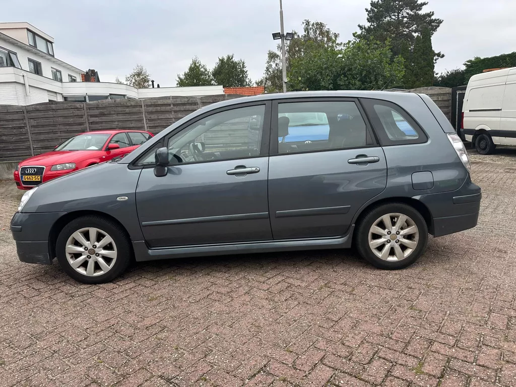 Suzuki Liana 1.6,78kw/106pk,Exclusive,Airco,APK:3-10-26