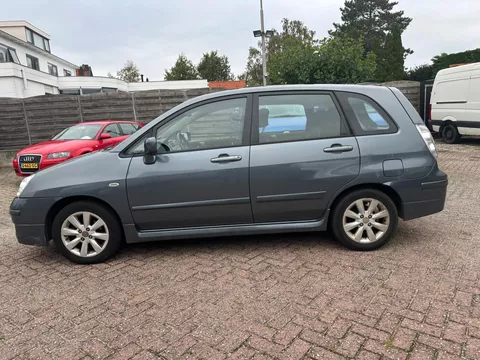 Suzuki Liana 1.6,78kw/106pk,Exclusive,Airco,APK:3-10-26