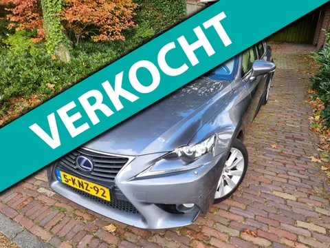 Lexus IS 300h Luxury Line FULL OPTION