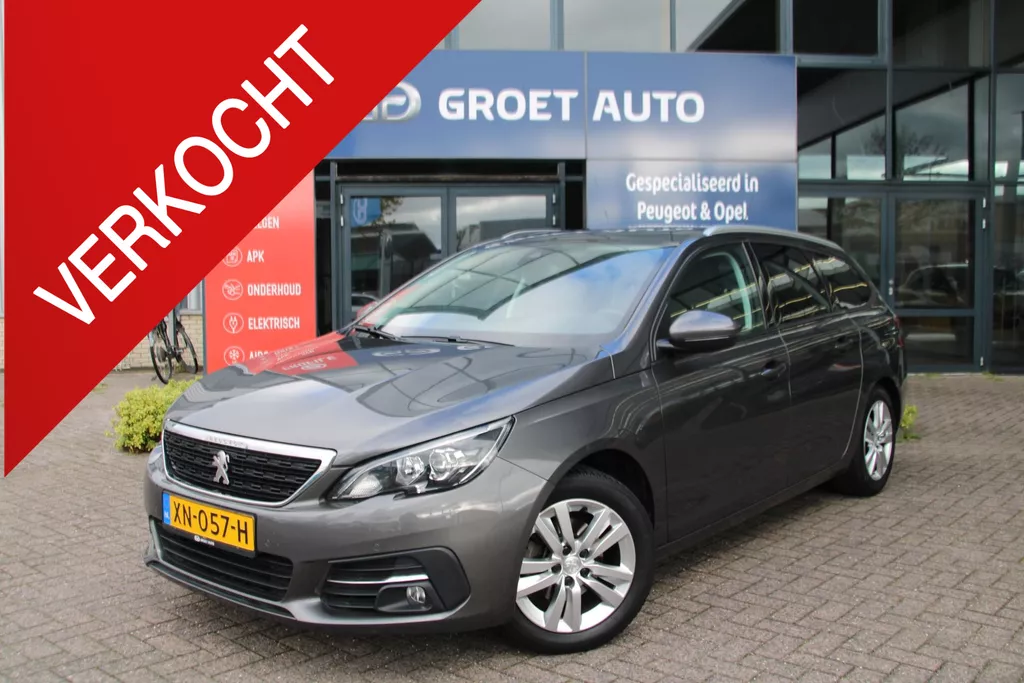 Peugeot 308 SW 1.2 PureTech 110pk Blue Lease Executive Airco Navi Panoramadak Trekhaak