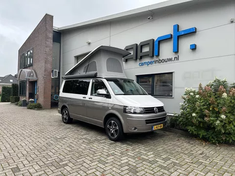 Volkswagen Transporter 2.0 TDI L1H1 Comfortline (TWO - TONE)