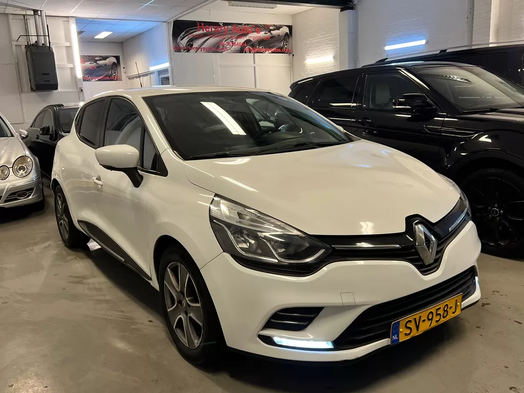 Renault Clio 1.5 dCi 5-Doors Navi Clima BJ-18 EURO-6