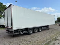Schmitz Cargobull Multitemp, 260, Scheibebremse, Alu Boden, alu floor ,m Blumenbreit, Flower width Foto