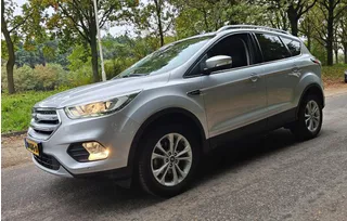 Ford Kuga 1.5 EcoBoost Titanium ! NL Auto ! 2e Eig ! Leder !