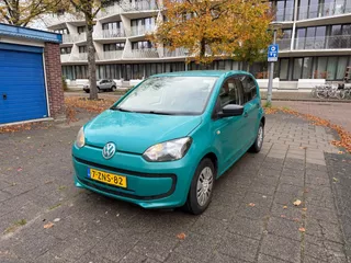 Volkswagen Up! 1.0 MPI high up! Airco APK 09-2026