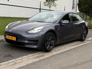 Tesla MODEL 3 Standard RWD Plus 60 kWh