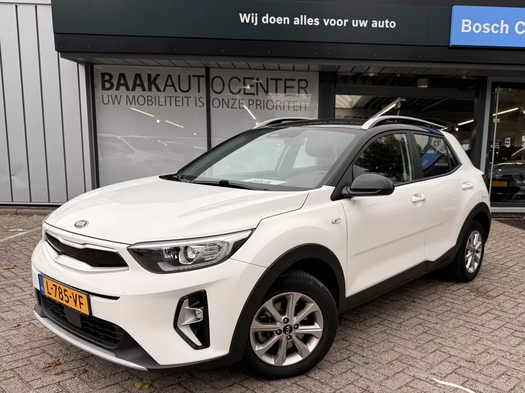 Kia Stonic 1.0 T-GDi MHEV DynamicLine | Camera | Carplay Kia Stonic 1.0 T-GDi MHEV DynamicLine | Camera | Carplay