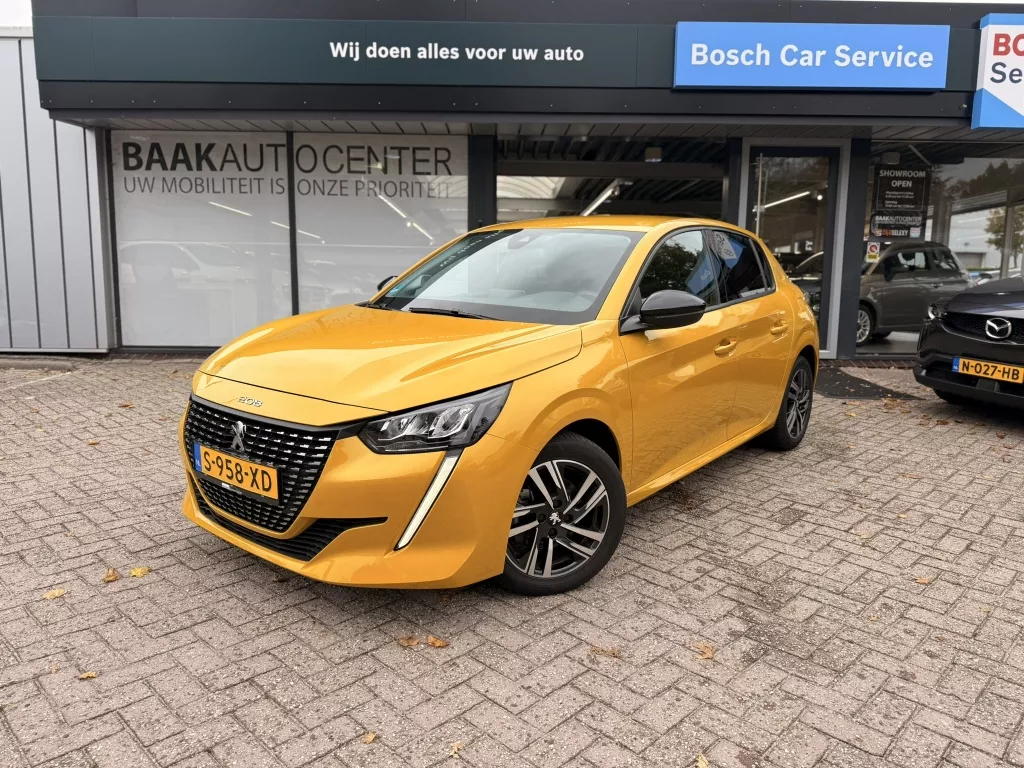Peugeot 208 1.2 PureTech Allure | PDC