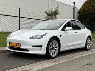 Tesla MODEL 3 Standard RWD Plus 60 kWh Enhanced Autopilot 19 inch