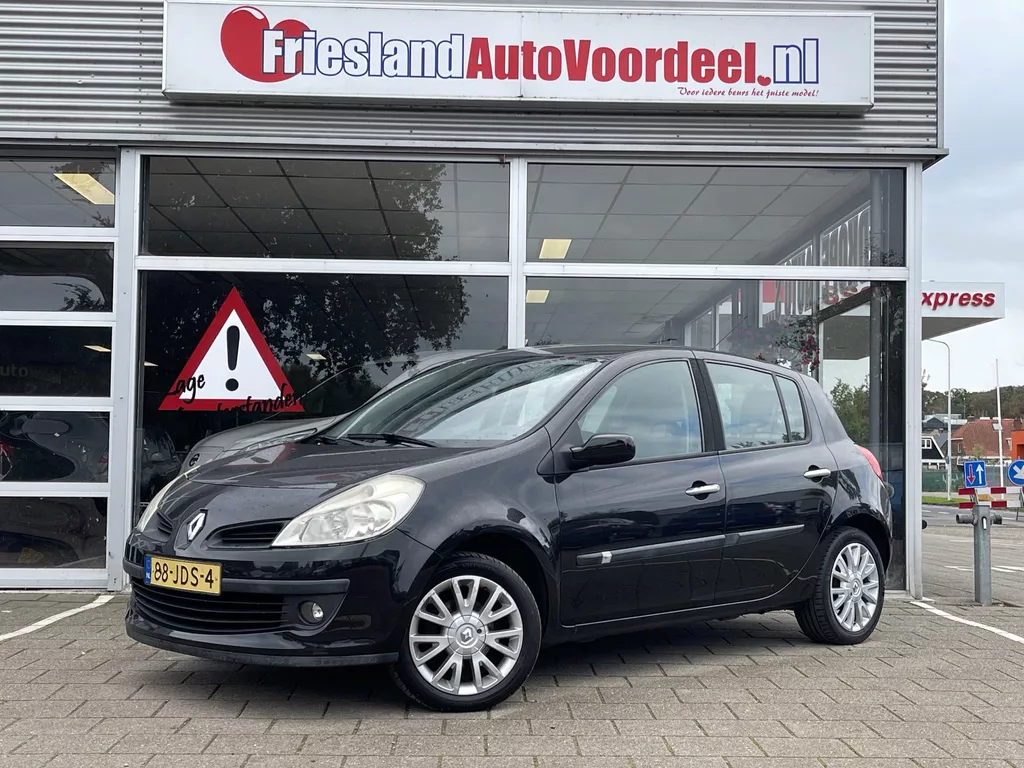 Renault Clio 1.2 TCE Collection /Cruise/Airco/5 drs/