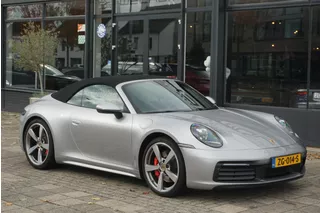 Porsche 911 Cabrio 3.0 Carrera 4 S 450 PK | 21'' Classic velgen | Sportstoelen
