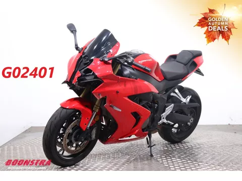 QJMOTOR SRK 800 RR ABS LED Bluetooth