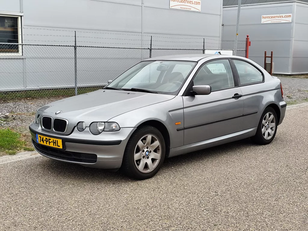 BMW 3-serie Compact 316ti Black&amp;Silver