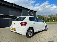 Volkswagen Polo 1.0 MPI Comfortline Foto
