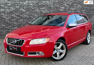 Volvo V70 2.4 D5 Summum 2000kg Trekgewicht|Adap Cruise|BLIS|Premium Sound|Lane Assist|Botswaarschuwing