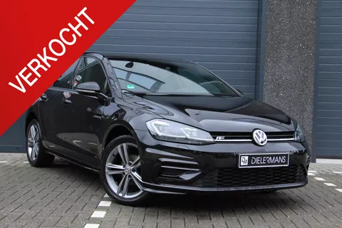 Volkswagen Golf Highline Business R 3x R-Line | DSG | Digitaal Display | Achteruitrijcamera | Vol | Absolute nieuwstaat! Volkswagen Golf Highline Business R 3x R-Line | DSG | Digitaal Display | Achteruitrijcamera | Vol | Absolute nieuwstaat!