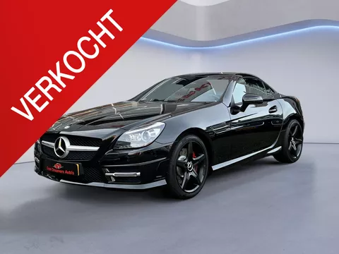 Mercedes-Benz SLK-klasse 350 AMG Automaat/Glazen Dak/Bi-Xenon/Dynamic Chassis/Nek Verwarming/Apple Carplay/Leder/DAB+/Parkeer Pakket/(MET GARANTIE*)