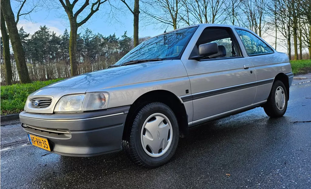 Ford Escort 1.4 CL 1e Eigenaar NL Auto Nieuwstaat